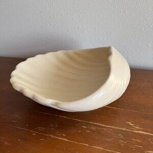Vintage Haeger Ceramic Shell Bowl, Coastal Shabby Chic Display Dish